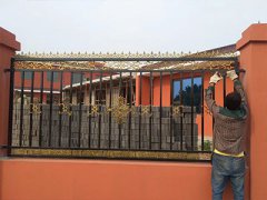 學(xué)校鐵藝護(hù)欄