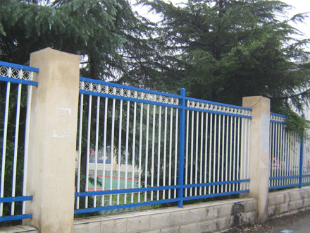 四橫杠鋅鋼護欄 四橫杠鋅鋼護欄