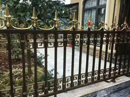 鋁藝護欄褪色、掉漆怎么辦？